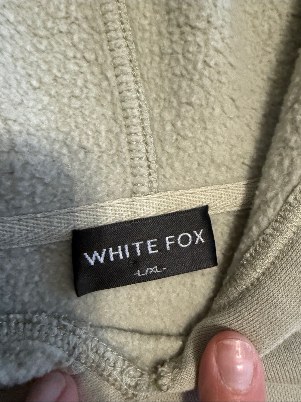 White Fox Women’s Light Green Hoodie Sweatshirt L/XL - Picture 2 of 7